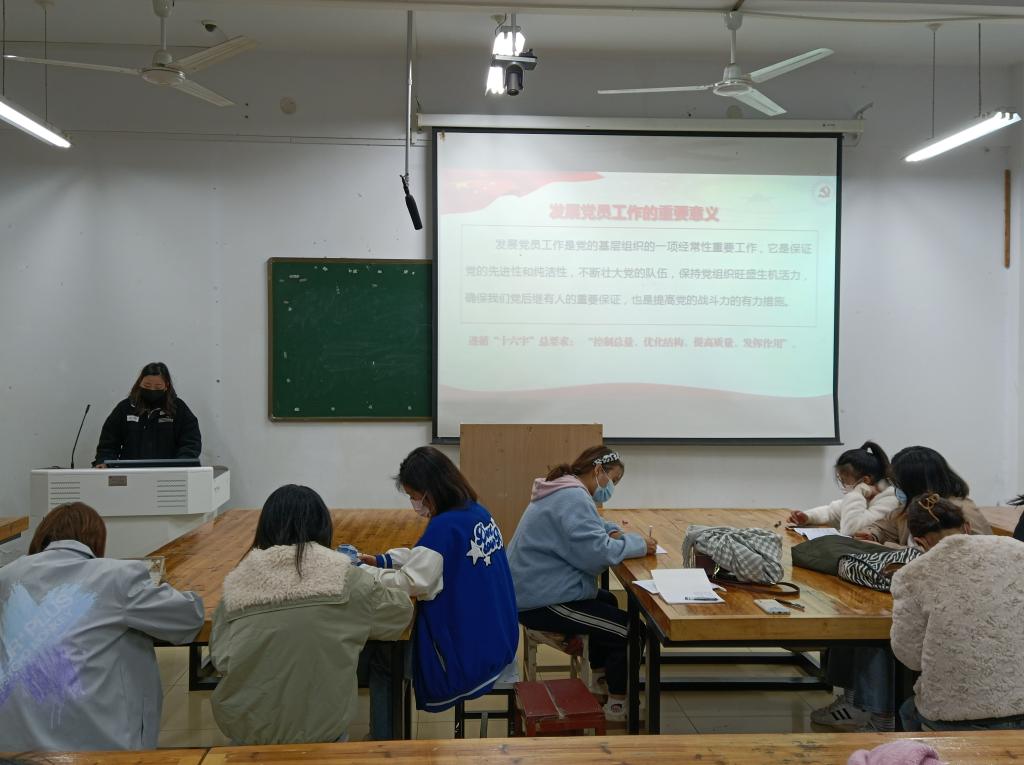 crown皇冠体育平台