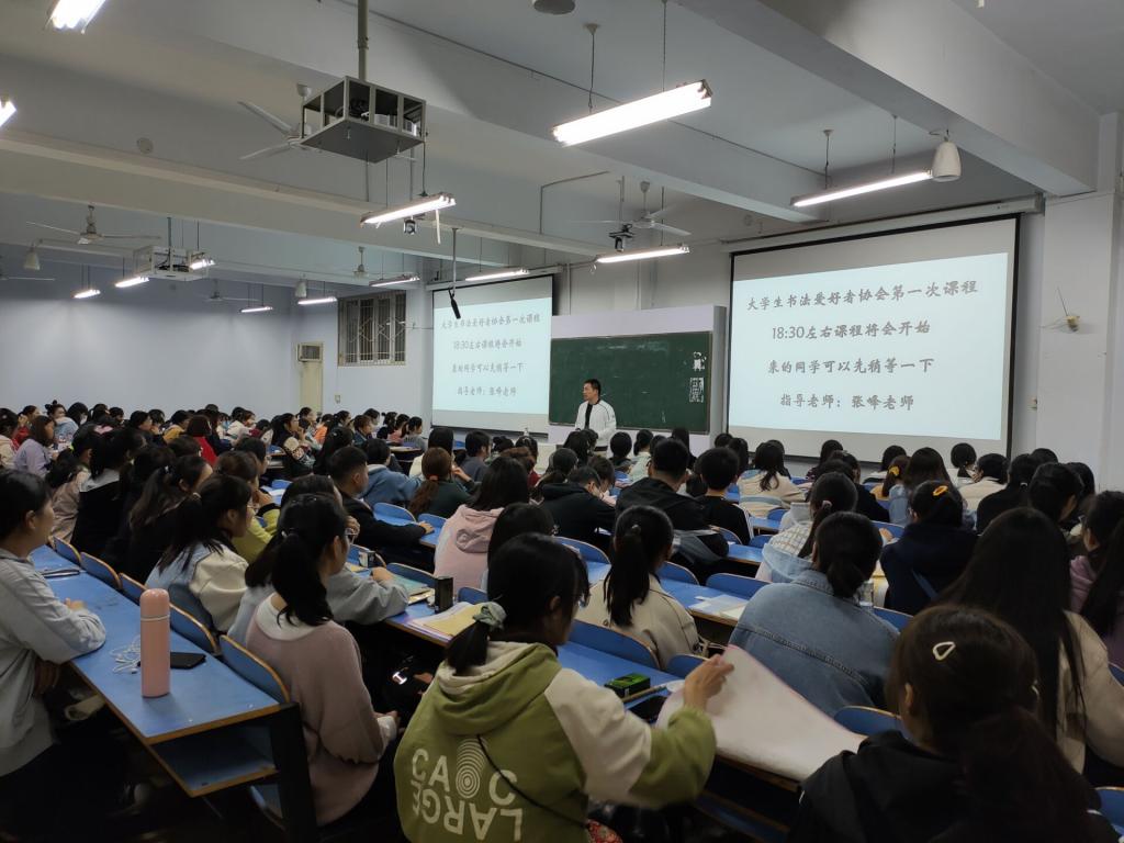 crown皇冠体育平台