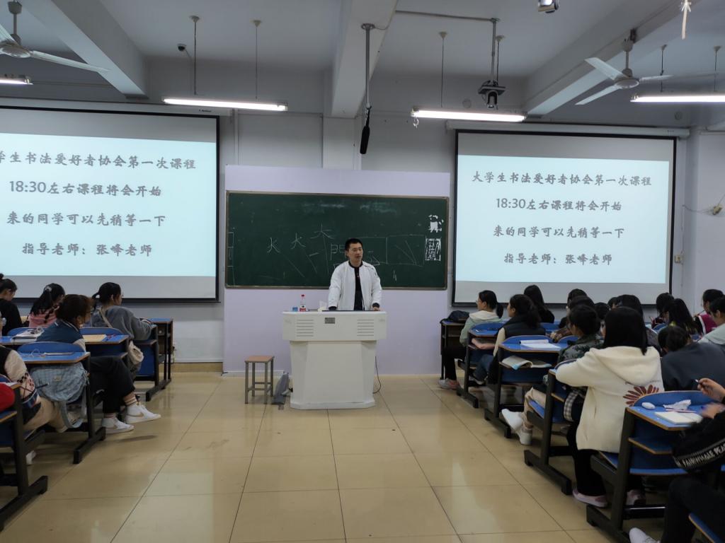 crown皇冠体育平台